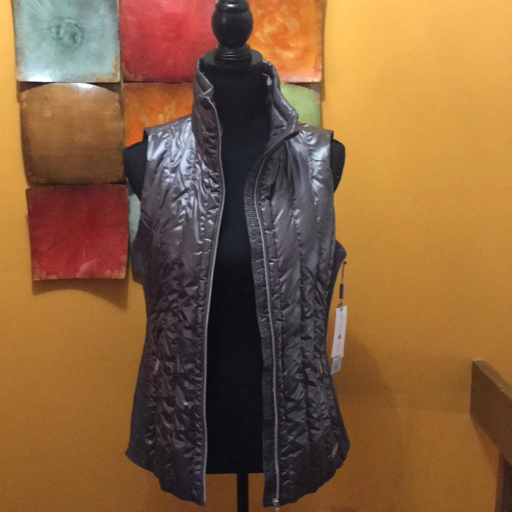 Calvin Klein Performance Pewter Quilted 90% Down Puffer Vest NWT